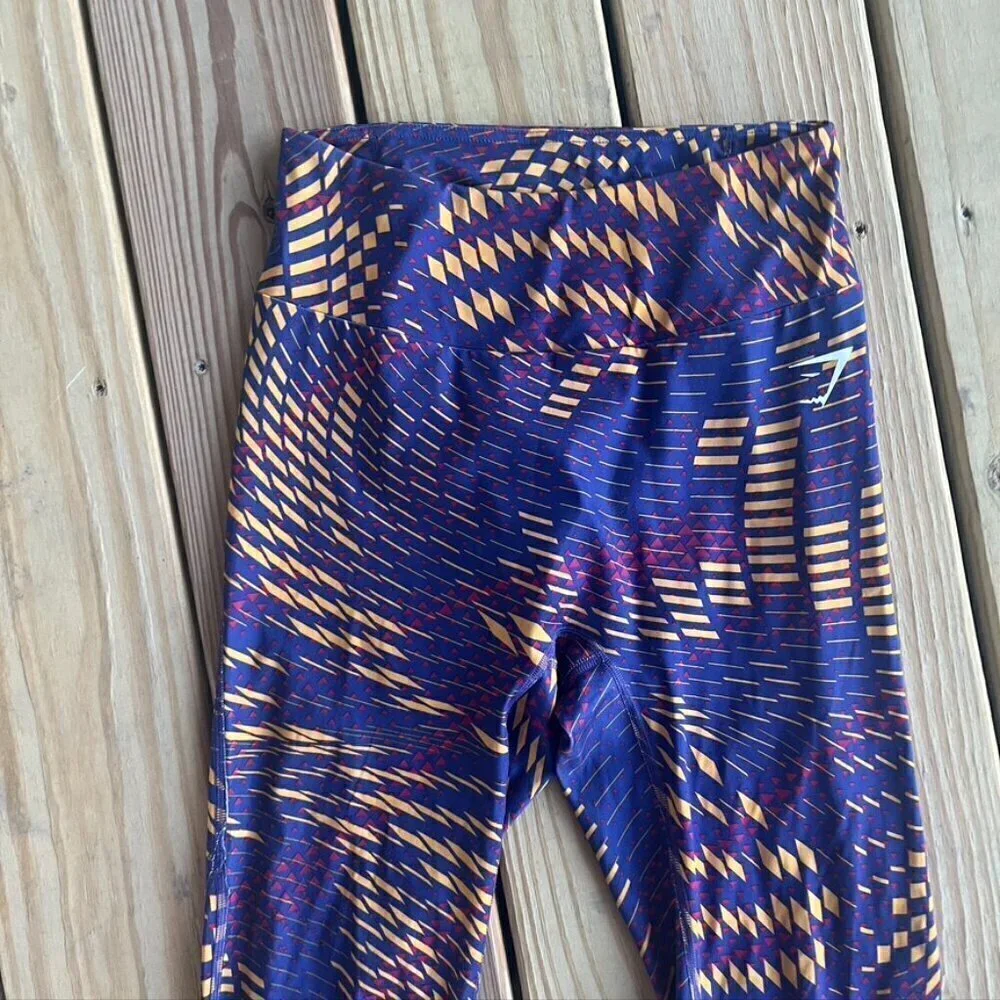 ** Gymshark geometric leggings Purple Yellow Orange Triangle Small